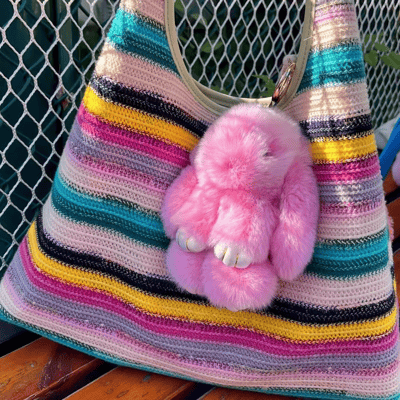 Handgefertigte, weiche Bunny-PomPom-Anhänger