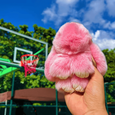 Handgefertigte, weiche Bunny-PomPom-Anhänger