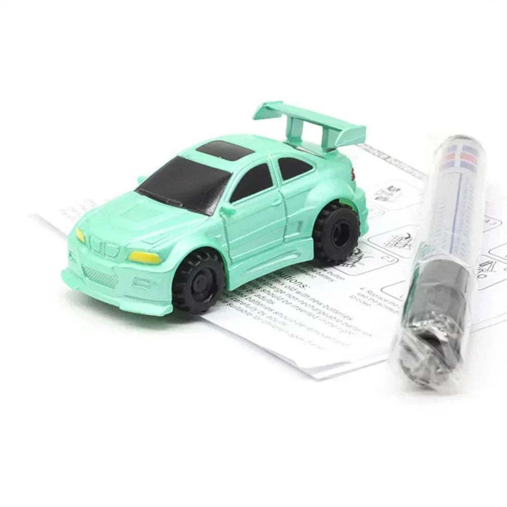 Spielzeugautos nach Zeichnung