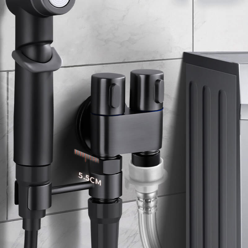 Toiletten-Bidet-Dusche mit Regelventil
