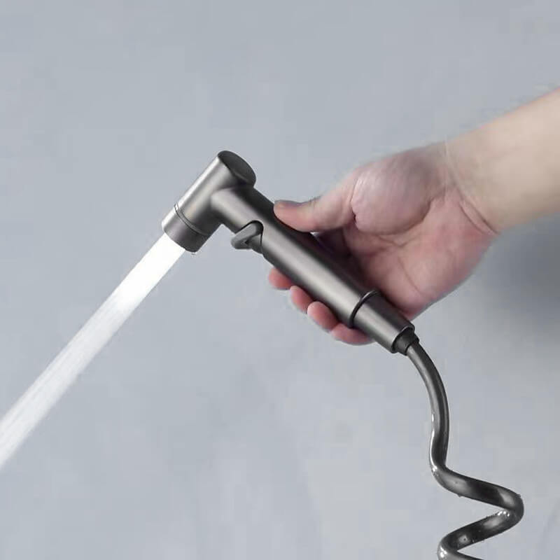 Toiletten-Bidet-Dusche mit Regelventil